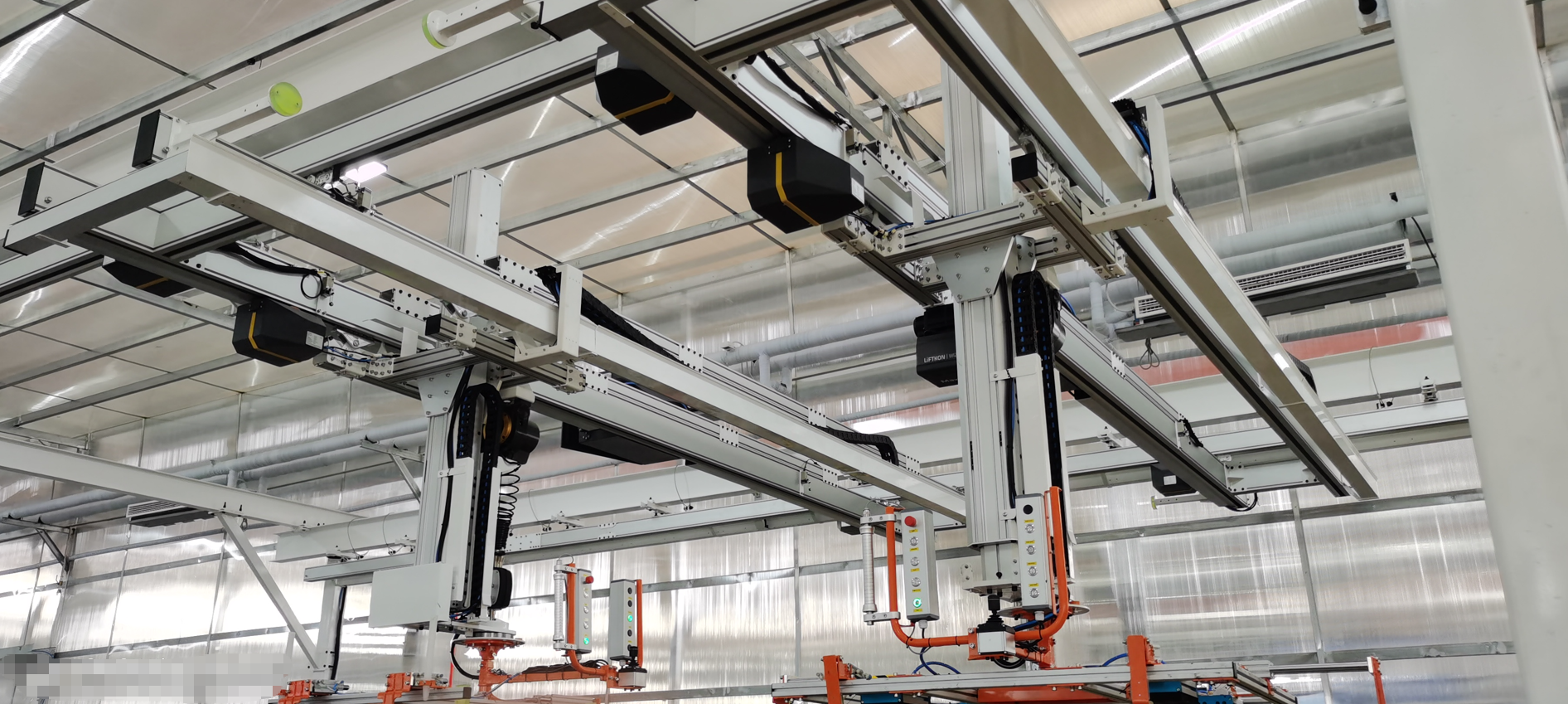 助力机械手顺利完成一期交付